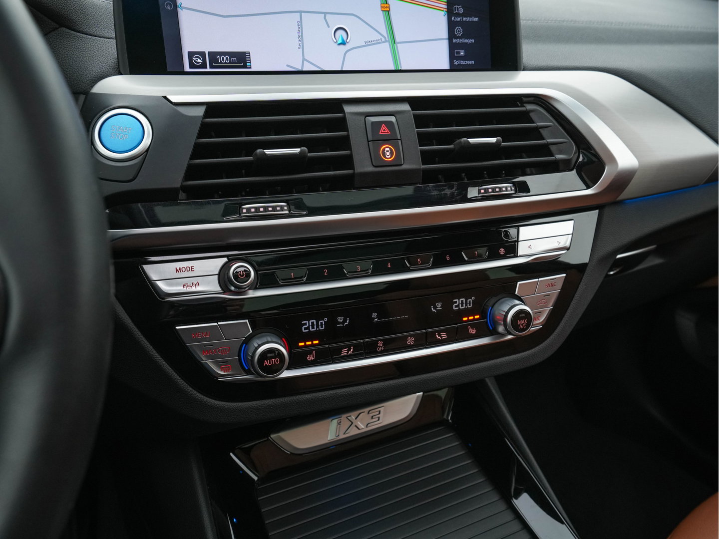 BMW iX3 High Executive 80 kWh [ 3-Fase ] {SOH-98%} (INCL-BTW) Aut. *PANO | LEATHER | HARMAN/KARDON | FULL-LED | BLINDSPOT | MEMORY-PACK | DIGI-COCKPIT | HEATED-SPORTSEATS | KEYLESS | TOPVIEW | DAB+ | NAVI-FULLMAP | HEAD-UP | ...