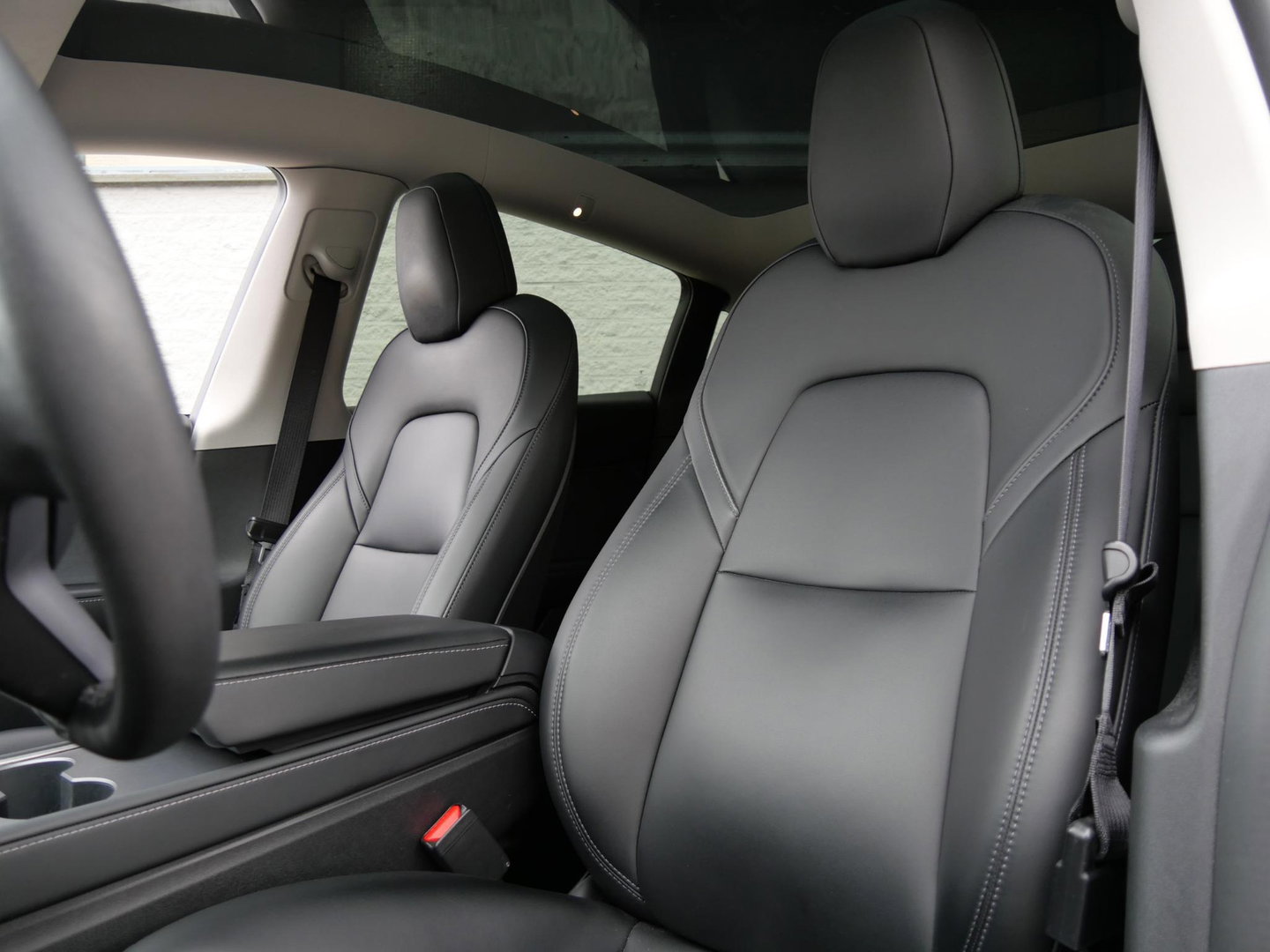 Tesla Model Y 75kWh AWD LONG RANGE/ ELEKT. KLEP/ PREMIUM AUDIO/ SOH 93%