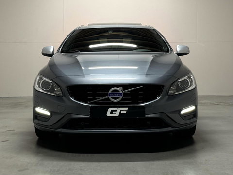 Volvo V60 2.0 T4 R-Design Pano Leer Camera Trekh. NAP