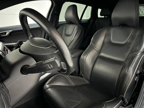 Volvo V60 2.0 T4 R-Design Pano Leer Camera Trekh. NAP