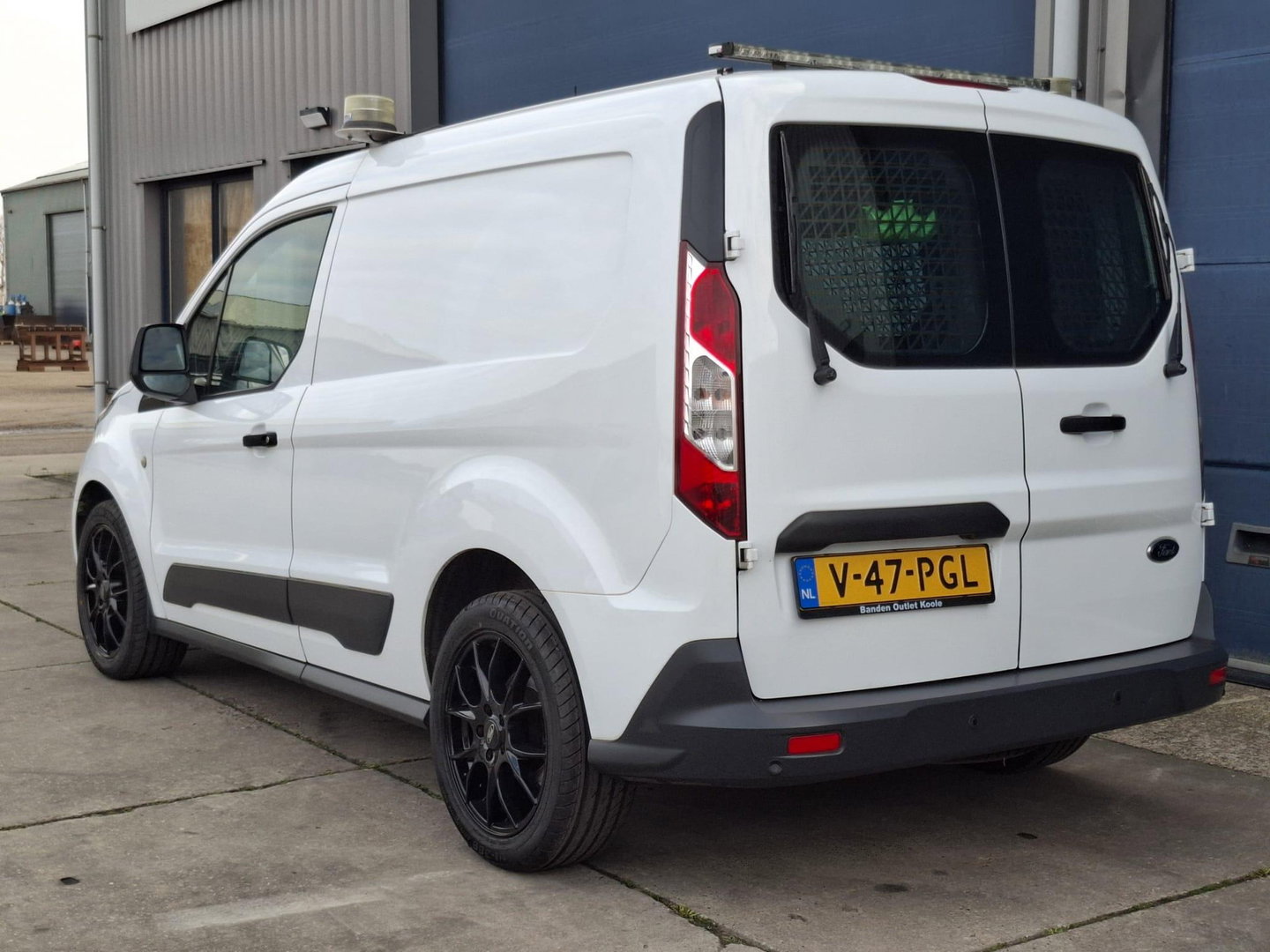 Ford Transit Connect 1.5 TDCI L1 Ambiente AIRCO / CRUISE CONTROLE / EURO 6 / PERFECT ONDERDHOUDEN