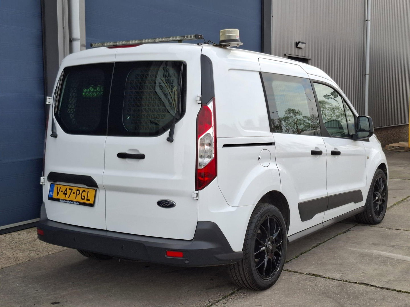 Ford Transit Connect 1.5 TDCI L1 Ambiente AIRCO / CRUISE CONTROLE / EURO 6 / PERFECT ONDERDHOUDEN