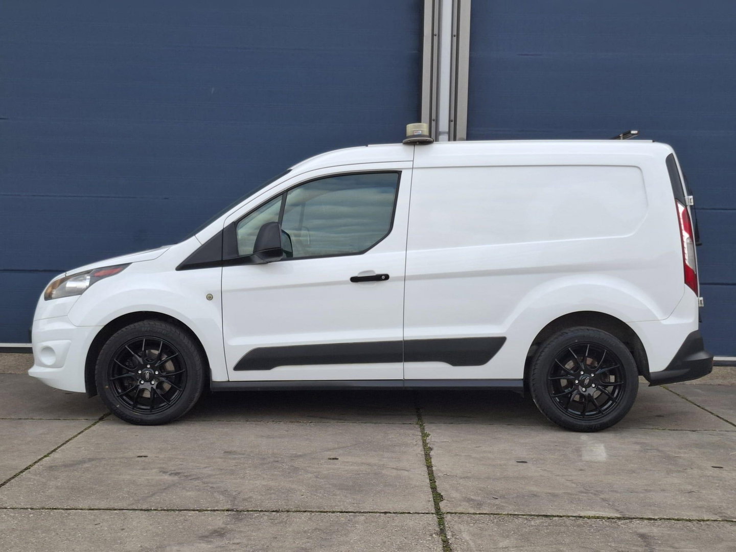 Ford Transit Connect 1.5 TDCI L1 Ambiente AIRCO / CRUISE CONTROLE / EURO 6 / PERFECT ONDERDHOUDEN