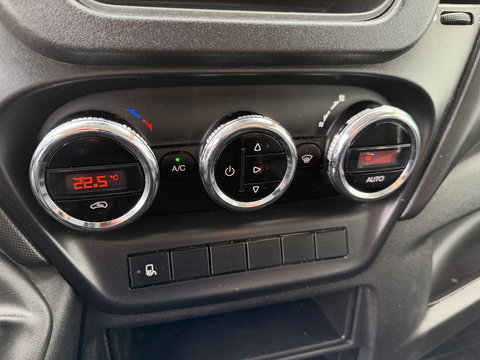 Iveco Daily 35C14D euro 6 / DC 6 persoons / JPM kipper / vaste prijs rijklaar € 24.950 ex btw / lease vanaf € 407 / dubbellucht / cruise en climate control / trekhaak 3500 kg !