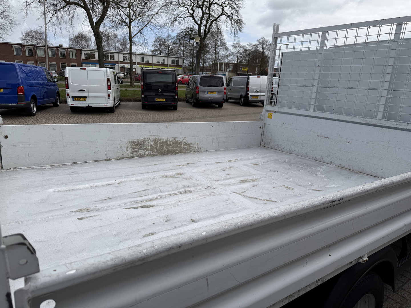 Iveco Daily 35C14D euro 6 / DC 6 persoons / JPM kipper / vaste prijs rijklaar € 24.950 ex btw / lease vanaf € 407 / dubbellucht / cruise en climate control / trekhaak 3500 kg !