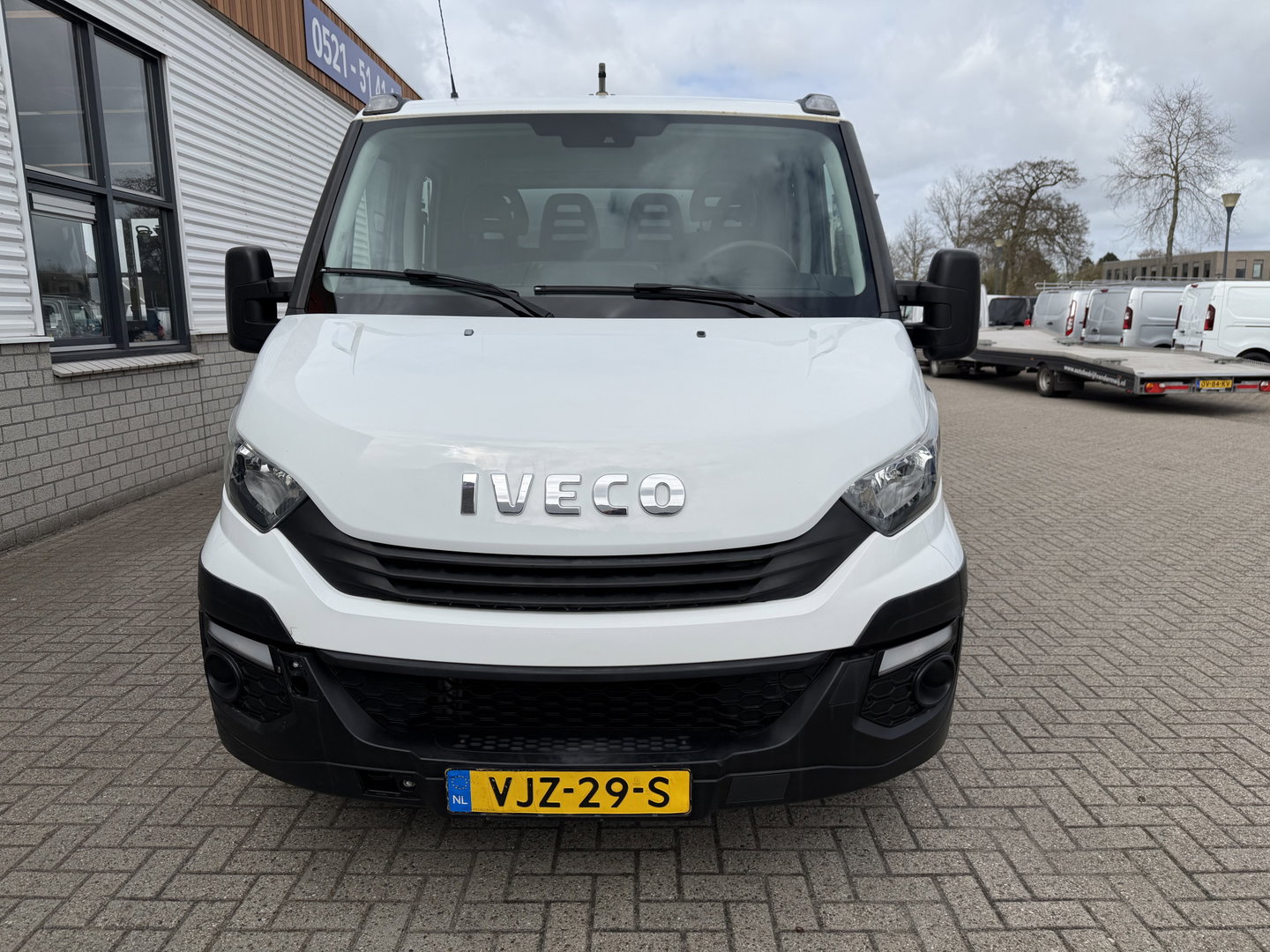 Iveco Daily 35C14D euro 6 / DC 6 persoons / JPM kipper / vaste prijs rijklaar € 24.950 ex btw / lease vanaf € 407 / dubbellucht / cruise en climate control / trekhaak 3500 kg !