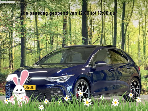 Volkswagen Golf 2.0 TDI GTD | 200 PK! | Panoramadak | Head-Up Display | Wegklapbare Trekhaak | 19" Lichtmetaal | Stuurwielverwarming | Sfeerverlichting | Apple Carplay | Camera |