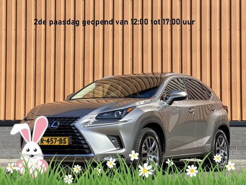 Lexus NX 300h AWD Luxury Line | Schuif/Kanteldak | Cruise Control | Achteruitrijcamera | Keyless Go/Entry | Apple Carplay/Android Auto | Parkeersensoren | DAB | Bluetooth | Stoelverwarming |