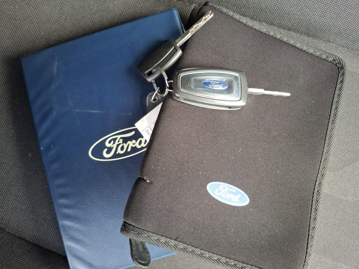 Ford Transit Connect 1.5 TDCI L1 Ambiente AIRCO / CRUISE CONTROLE / EURO 6 / PERFECT ONDERDHOUDEN