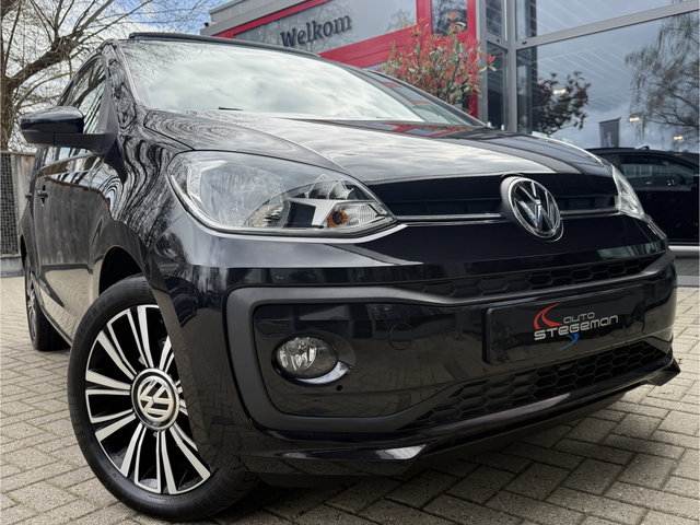 Volkswagen up! - 1.0 5 DRS *!* HIGH UP *!* AUTOMAAT *!* PANORAMADAK/ NAVI/ 16 INCH/ STOELVERWARMING/ PDC *!*