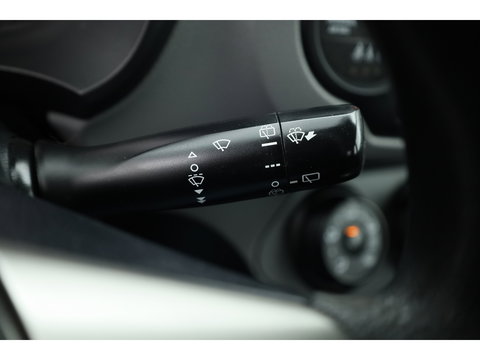 Toyota Yaris 1.3 VVT-i Now | Airco | Elek. Ramen Voor | Multifunctioneel Stuur | 14"