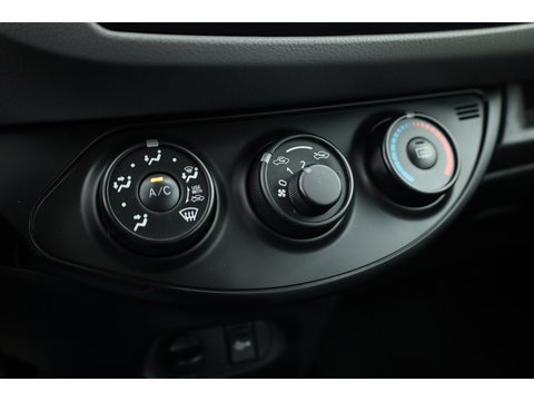 Toyota Yaris 1.3 VVT-i Now | Airco | Elek. Ramen Voor | Multifunctioneel Stuur | 14"