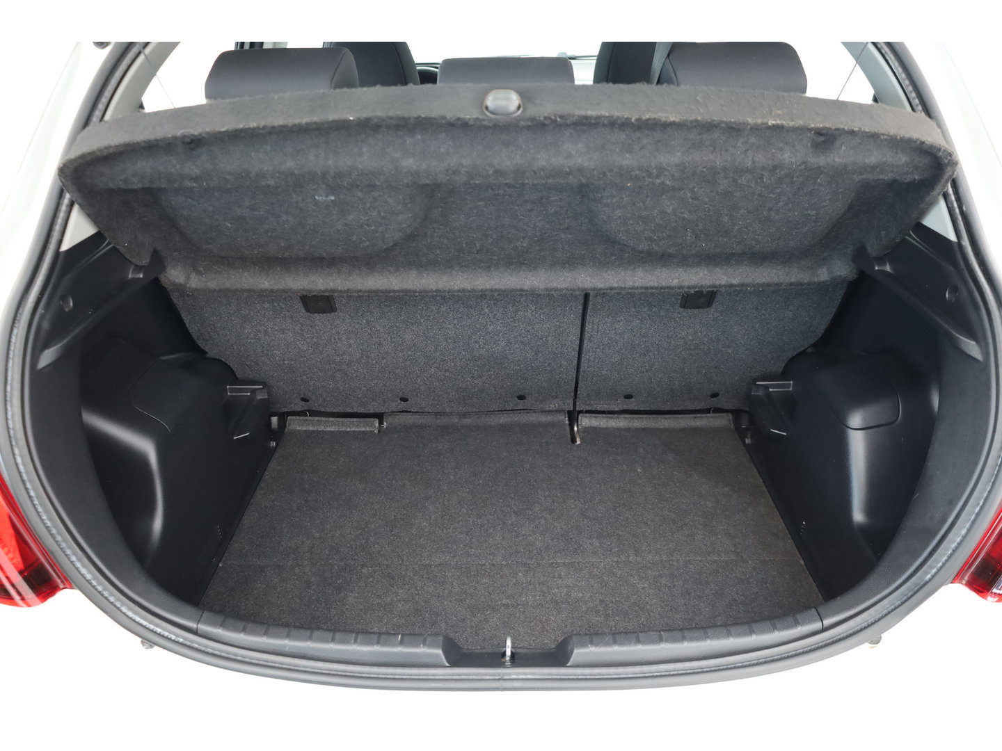 Toyota Yaris 1.3 VVT-i Now | Airco | Elek. Ramen Voor | Multifunctioneel Stuur | 14"