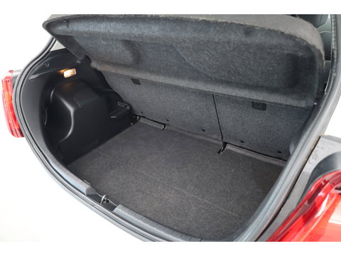Toyota Yaris 1.3 VVT-i Now | Airco | Elek. Ramen Voor | Multifunctioneel Stuur | 14"