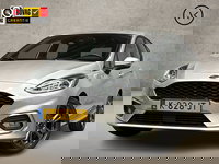 Ford Fiesta - 1.0 EcoBoost ST Line (APPLE CARPLAY, GROOT NAVI, CLIMATE, KEYLESS, PARKEERSENSOREN, SPORTSTOELEN, CRUISE, LM VELGEN, NIEUWE APK, NIEUWSTAAT)