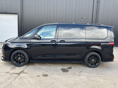 Volkswagen Multivan T7 1.4 eHybrid 218PK | MAXTON PAKKET | 2x Schuifd. Elektrisch | BPM VRIJ | ADAPTIVE | LED | 7 persoons