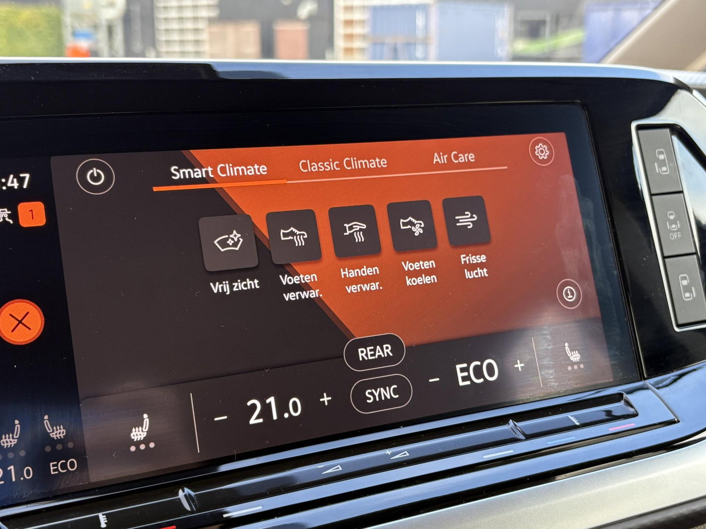 Volkswagen Multivan T7 1.4 eHybrid 218PK | MAXTON PAKKET | 2x Schuifd. Elektrisch | BPM VRIJ | ADAPTIVE | LED | 7 persoons