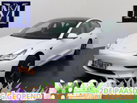 Tesla Model 3 - Standard RWD Plus 60 kWh VAN €31.900,- NU VOOR SLECHTS €29.330,- Uw LENTEVOORDEEL €2.570,- | SOH 93% | VOLLEDIGE TESLA GARANTIE TOT 01-06-2027 OF 80k KM | STOEL VERWARMING VOOR/ACHTER | STUURVERWARMING | NETTE AUTO |
