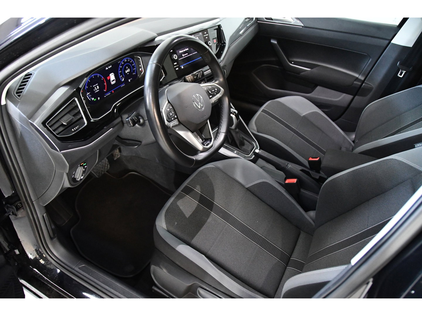 Volkswagen Polo 1.0 TSI Business IQ-light*Aut*Cam*Lane