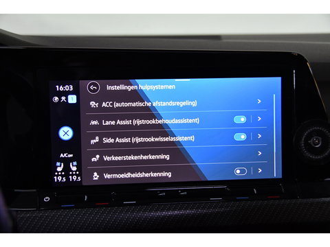 Volkswagen Golf 2.0 TSI R 4Motion Performance*AKra*Blindspot*Leder*Pano