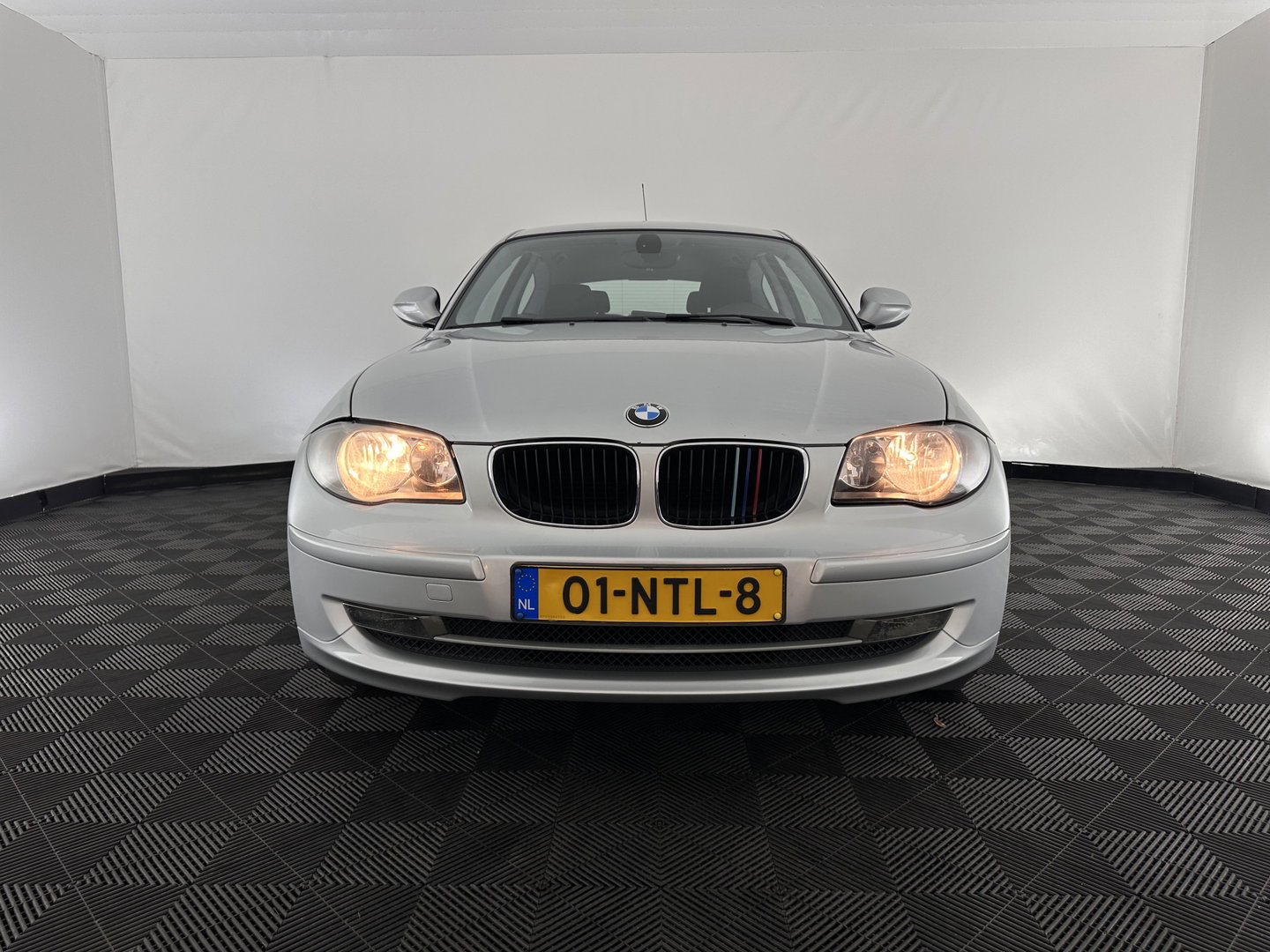 BMW 1-serie 118i Business Line *AIRCO | COMFORT-SEATS | 16''ALU | TOWBAR*