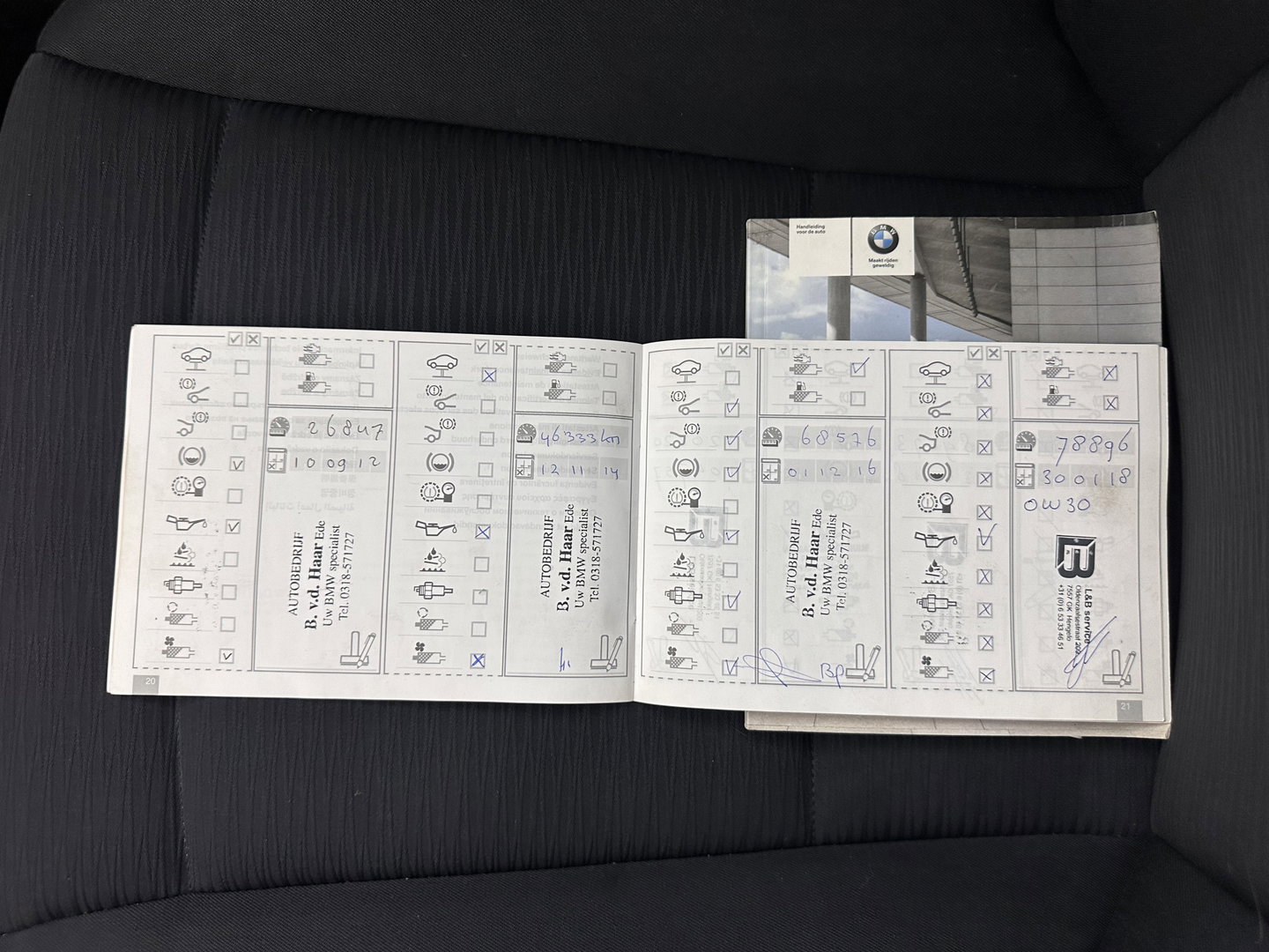 BMW 1-serie 118i Business Line *AIRCO | COMFORT-SEATS | 16''ALU | TOWBAR*