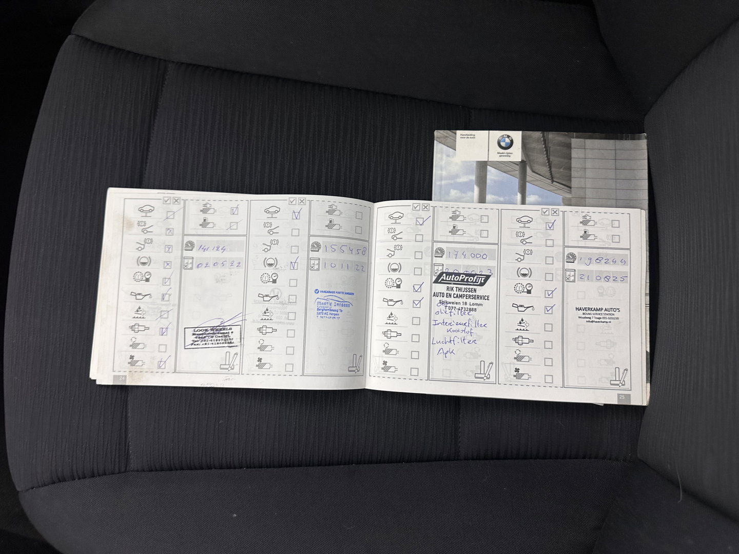 BMW 1-serie 118i Business Line *AIRCO | COMFORT-SEATS | 16''ALU | TOWBAR*