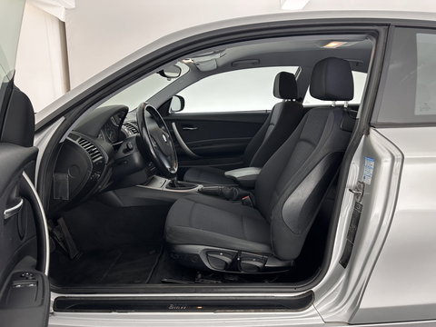 BMW 1-serie 118i Business Line *AIRCO | COMFORT-SEATS | 16''ALU | TOWBAR*