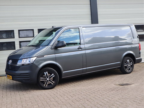 Volkswagen Transporter 2.0 TDI 111pk Euro 6 - Lang L2 - Trekhaak - Cruise - 3 Zits