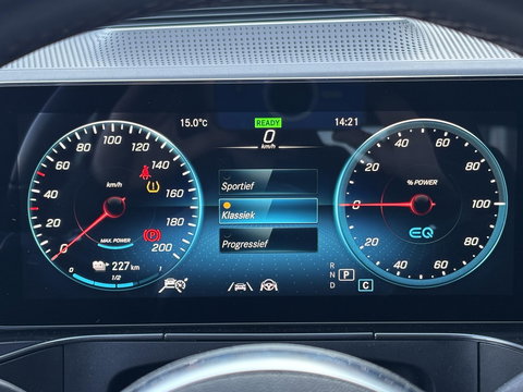 Mercedes-Benz EQC 400 4MATIC Business Solution AMG 80 kWh | HUD |