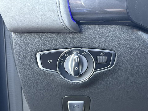 Mercedes-Benz EQC 400 4MATIC Business Solution AMG 80 kWh | HUD |