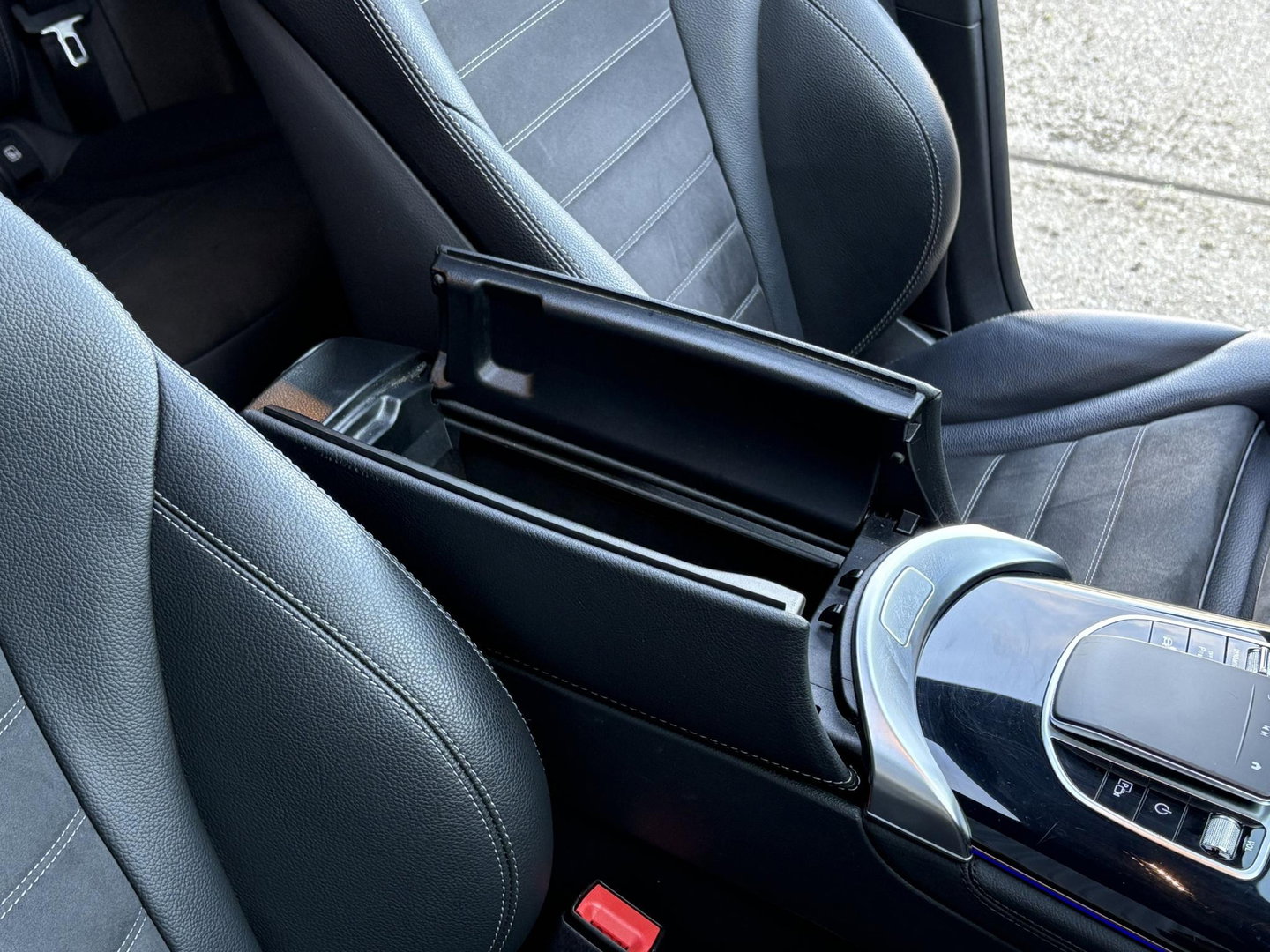 Mercedes-Benz EQC 400 4MATIC Business Solution AMG 80 kWh | HUD |