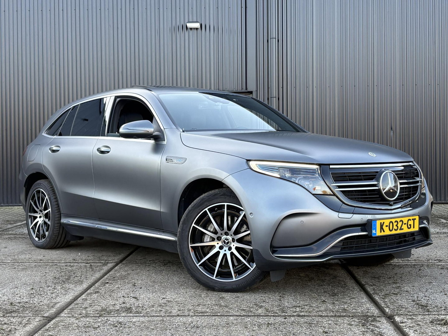 Mercedes-Benz EQC 400 4MATIC Business Solution AMG 80 kWh | HUD |