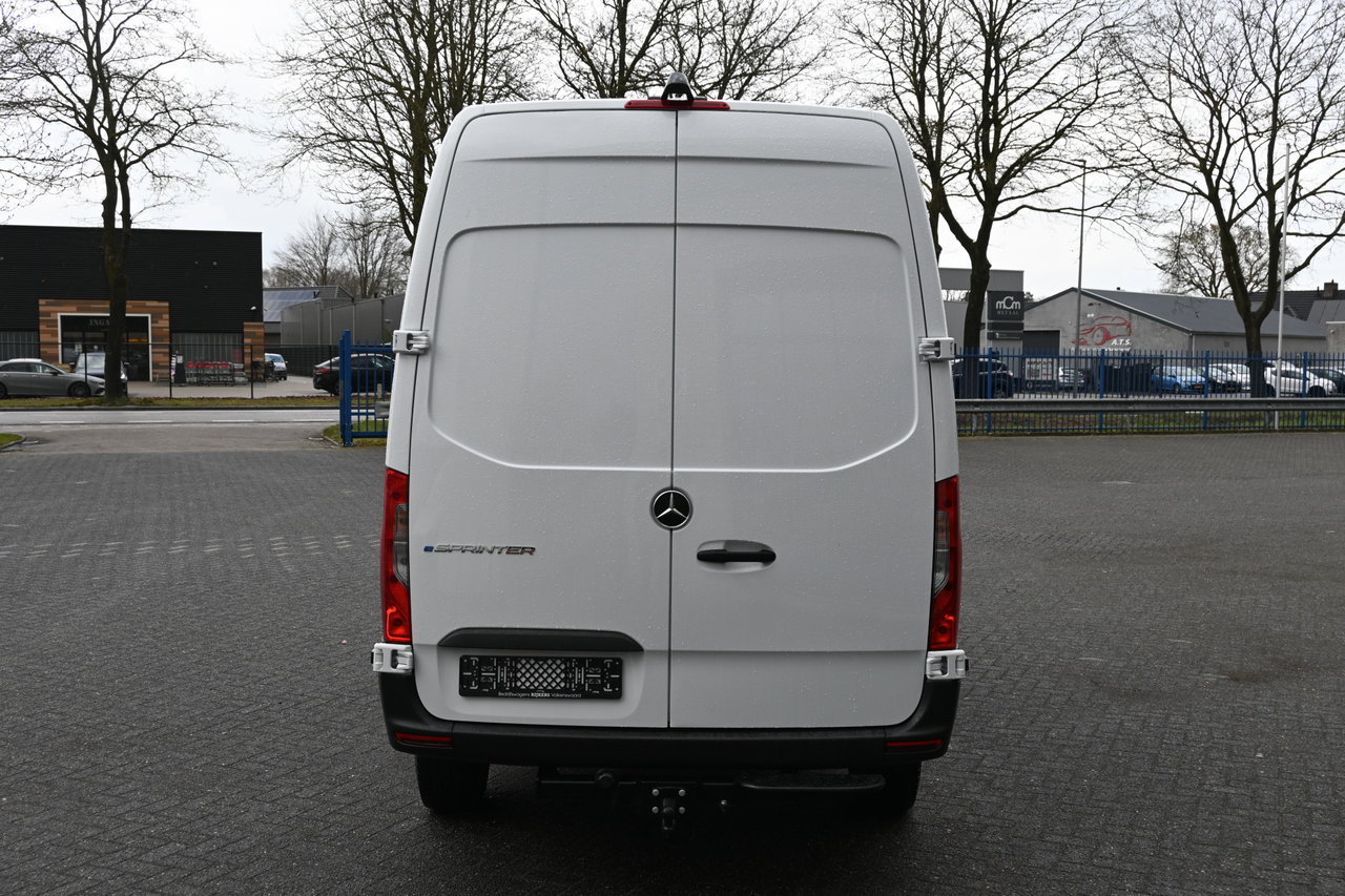 Mercedes-Benz eSprinter