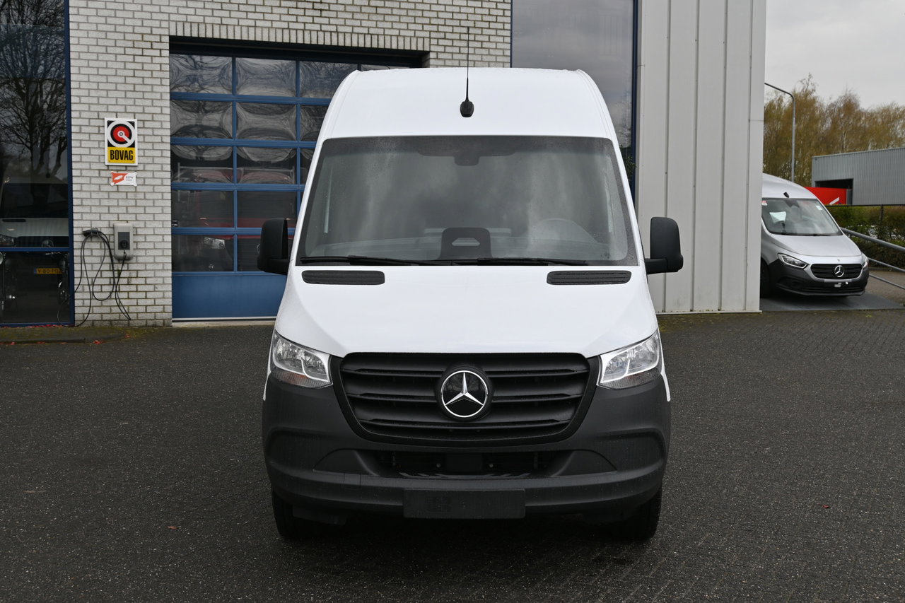 Mercedes-Benz eSprinter