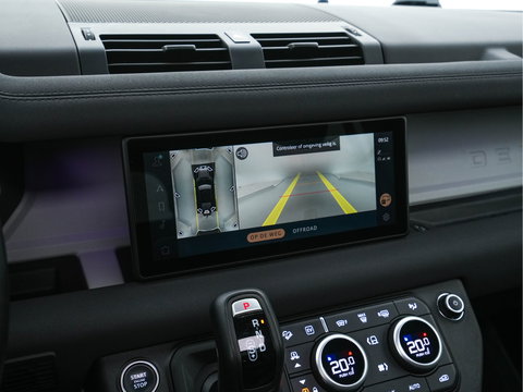 Land Rover Defender 110 2.0 P400e 110 XS Edition (Plug-in) (INCL-BTW) *PANO | LEATHER | FULL-LED | MERIDIAN-AUDIO | BLINDSPOT | TOPVIEW | AIRSUSPENSION | HEATED-COMFORTSEATS | KEYLESS | CARPLAY | LANE-ASIST | DAB+ | PRIVACYGLASS | 20''ALU*