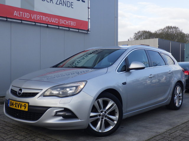 Opel Astra - Sports Tourer 1.4 Turbo Sport, Airco, Cruise, Trekhaak!