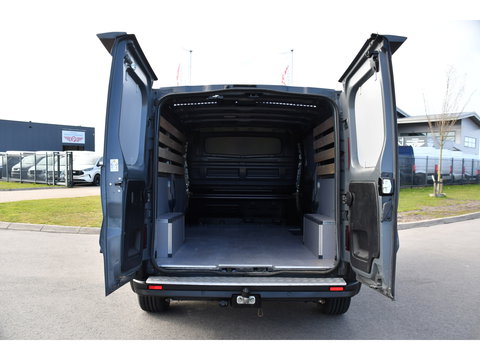 Renault Trafic 2.0 Blue dCi 170 T30 L2H1 Black Edition FULL OPTIONS! Adaptieve Cruise, Camera, Carplay, 170pk, Stoelverwarming, Trekhaak, LED, Automaat, Uniek!