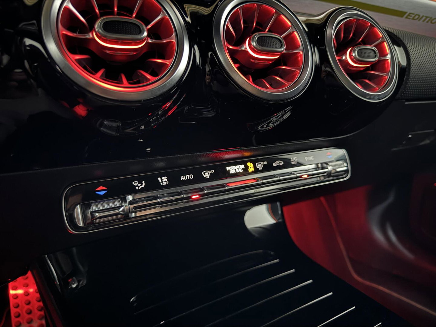 Mercedes-Benz A-Klasse 200 Edition 1 Pano Sfeer Memory Camera