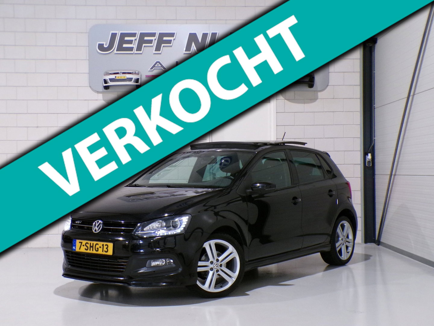 Volkswagen Polo 1.2 TSI R-Line Edition "Origineel NL!" Panoramadak Xenon-LED Navigatie Bluetooth Cruise-control 17"Velgen Garantie