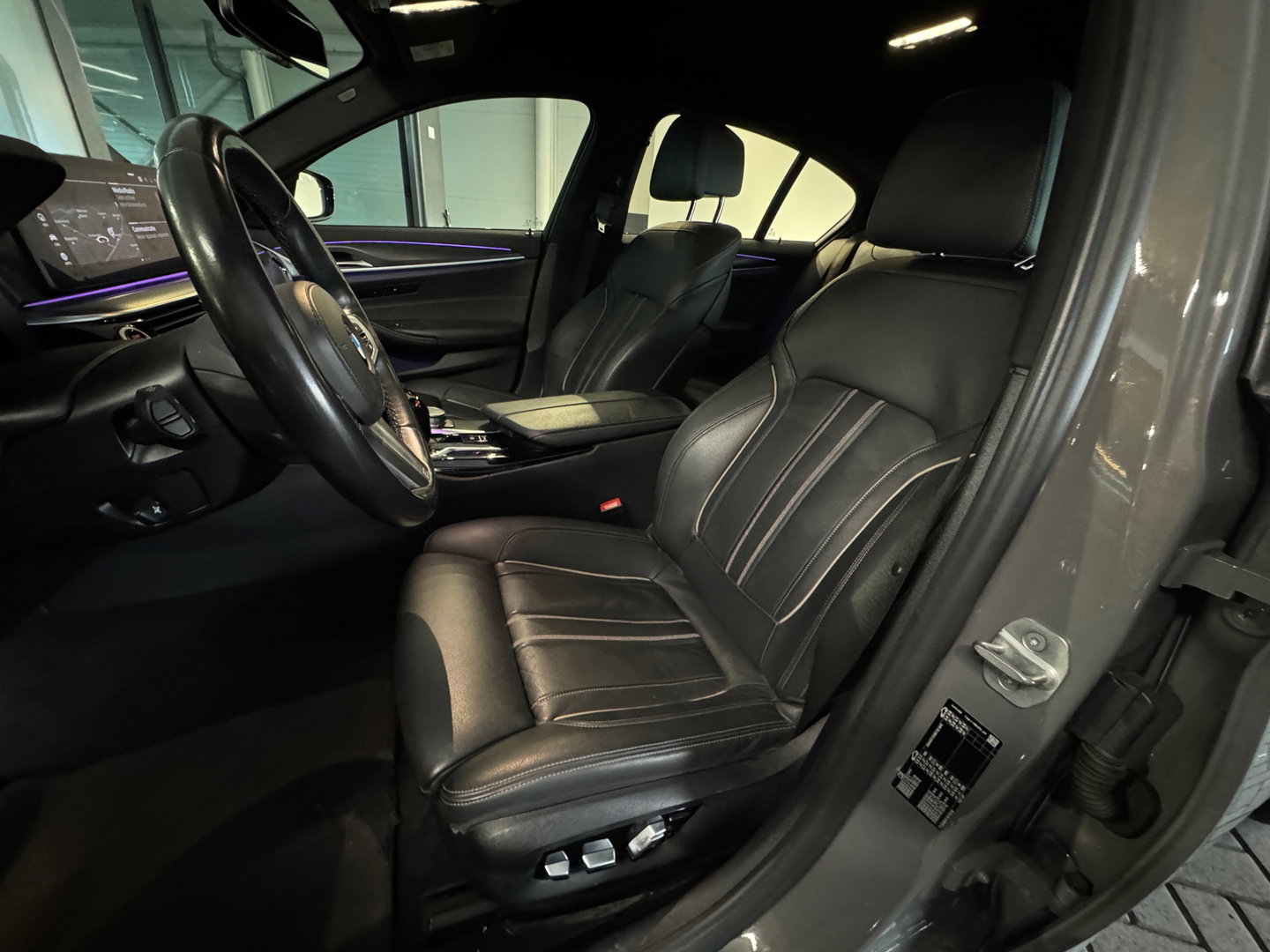 BMW 5 Serie 520i High Executive M Sport Memory|Trekhaak|Leer