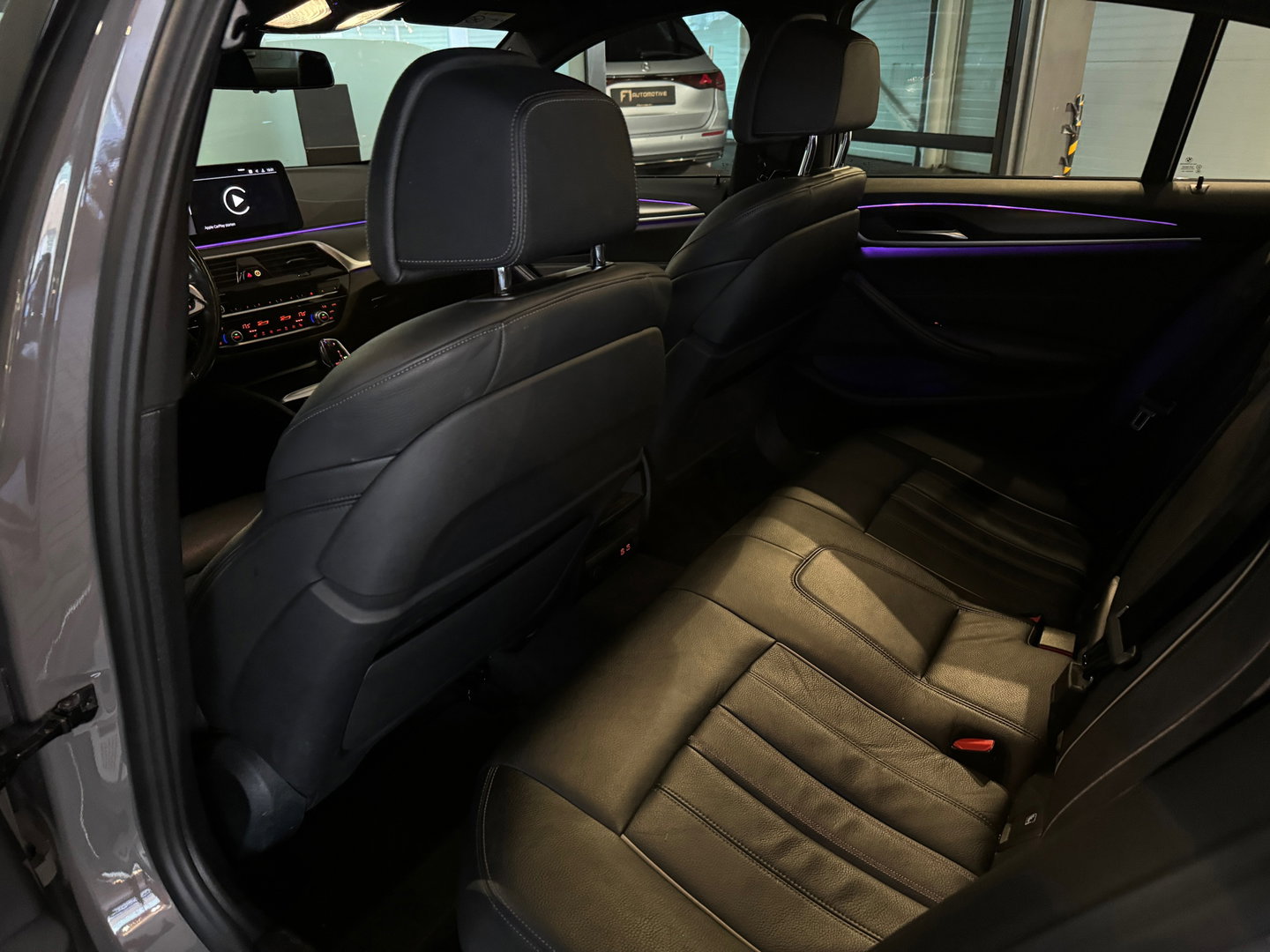 BMW 5 Serie 520i High Executive M Sport Memory|Trekhaak|Leer