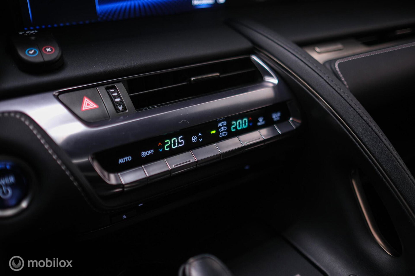 Lexus LC 500h Coupe 2021 | Dealer OH | Mark Levinson | NAP NL auto | Uniek | hybrid | HUD | DAB | LED | ACC |