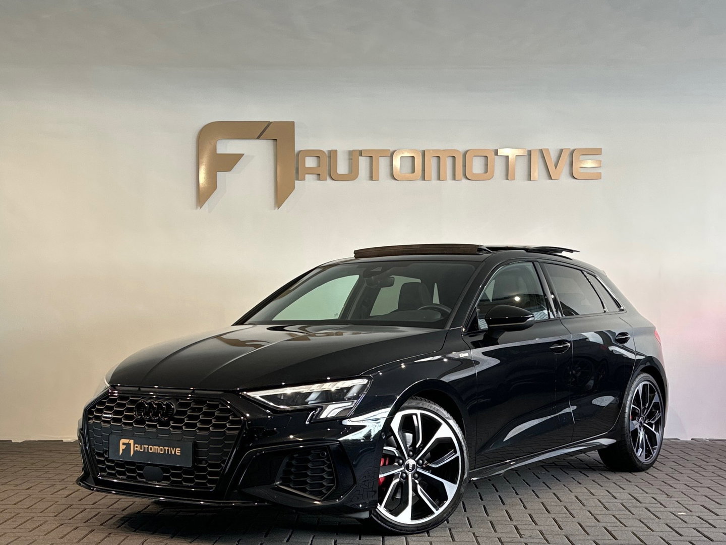 Audi A3 Sportback 40 TFSI Quattro Pano|RS Seat|Sfeer|Keyless