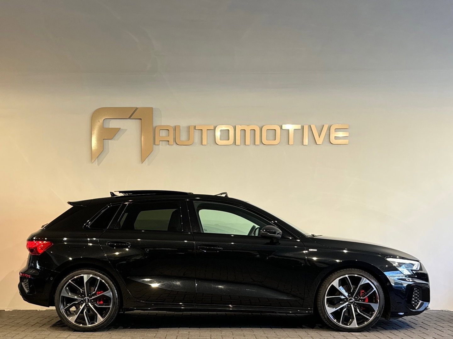 Audi A3 Sportback 40 TFSI Quattro Pano|RS Seat|Sfeer|Keyless