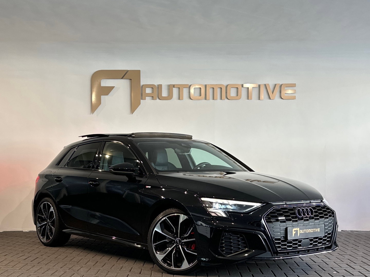 Audi A3 Sportback 40 TFSI Quattro Pano|RS Seat|Sfeer|Keyless