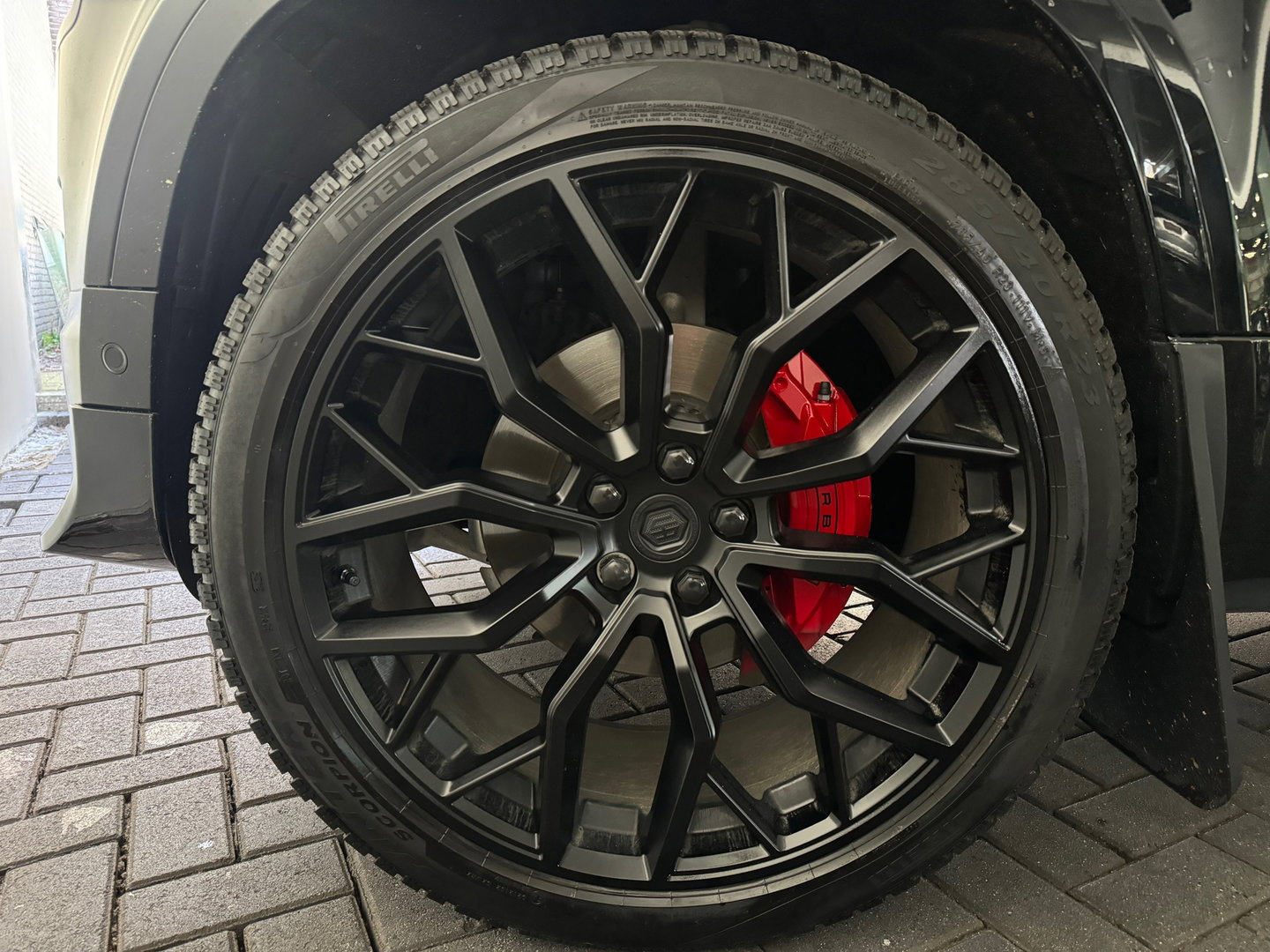 Land Rover Defender 110 2.0 P300e 110 X-Dynamic SE Pano|URBAN