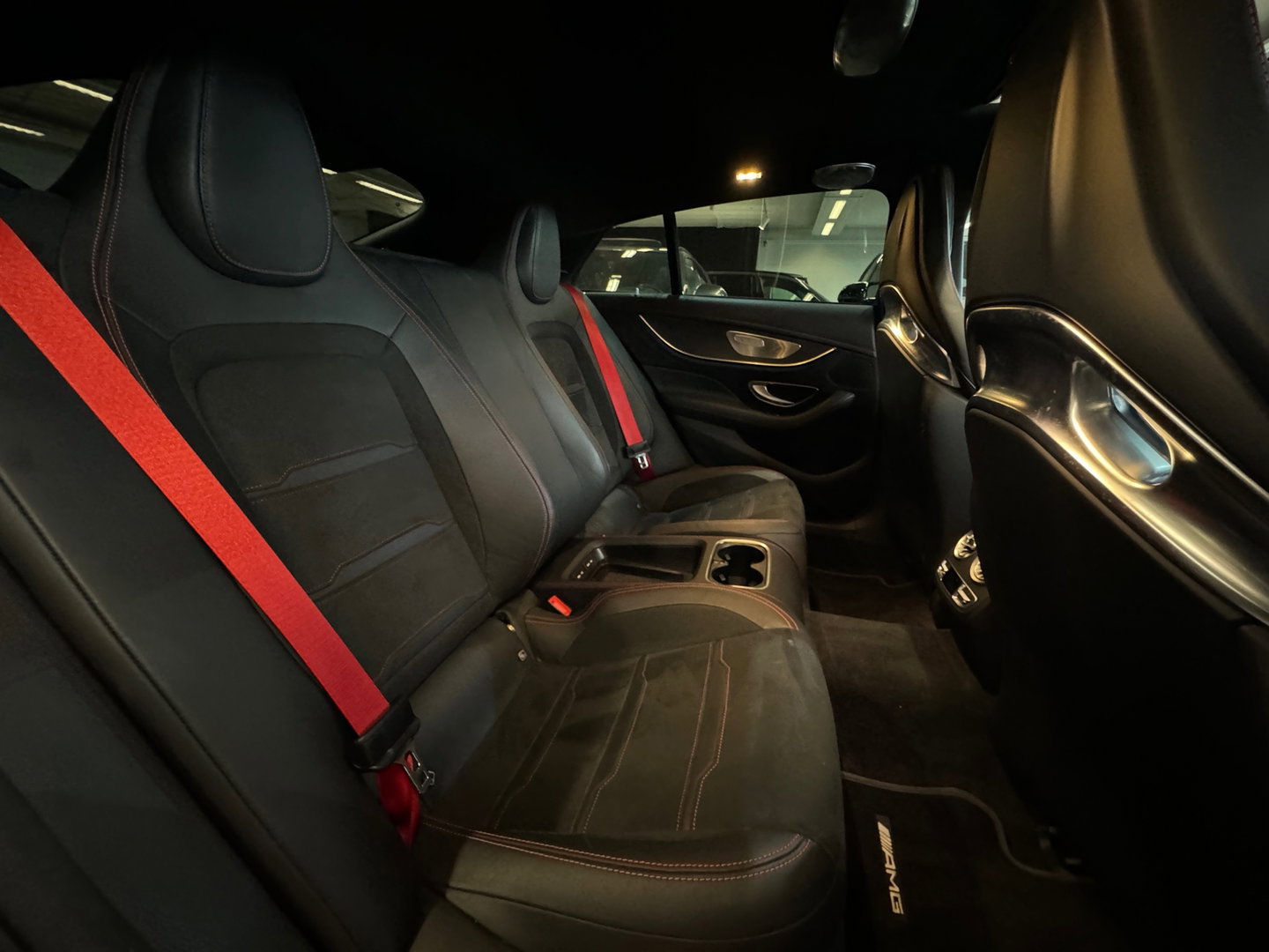 Mercedes-Benz AMG GT 4-Door Coupe AMG 63 S 4M+ Kuip|Ceramic