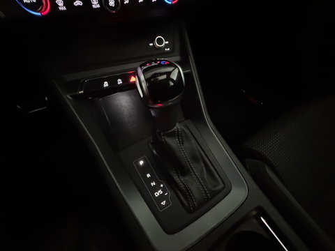 Audi Q3 35 TFSI S Line Pano|Camera|Sfeer|CarPlay|NL Auto|NAP