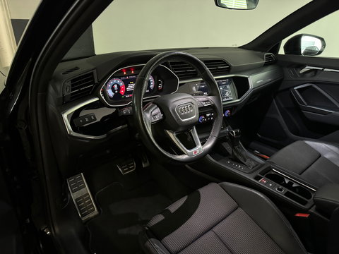 Audi Q3 35 TFSI S Line Pano|Camera|Sfeer|CarPlay|NL Auto|NAP
